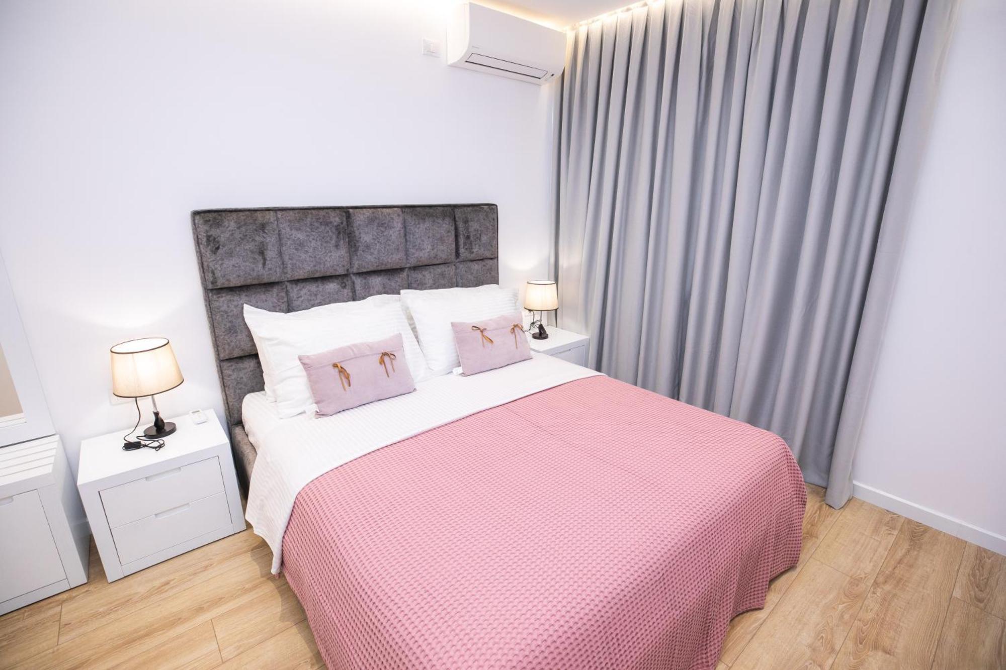 Hotel Elior Tirana Extérieur photo